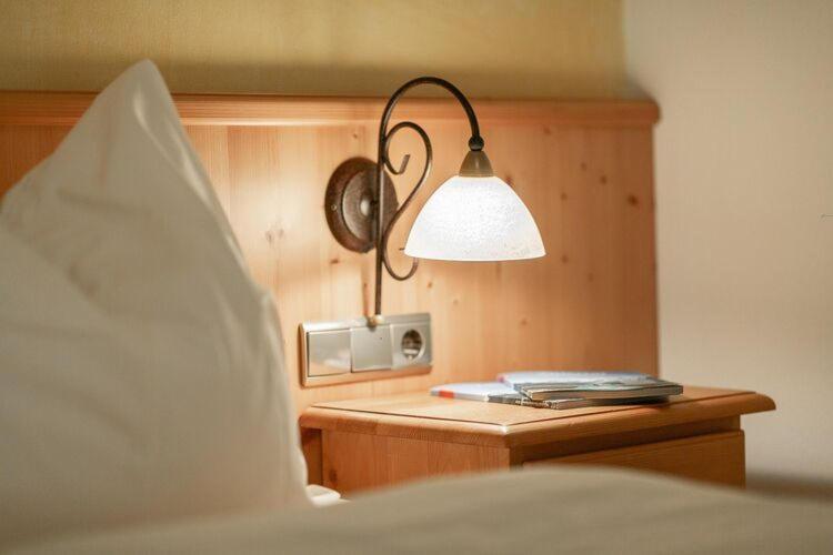 Apartment In Fuegen With A Shared Wellness Bagian luar foto